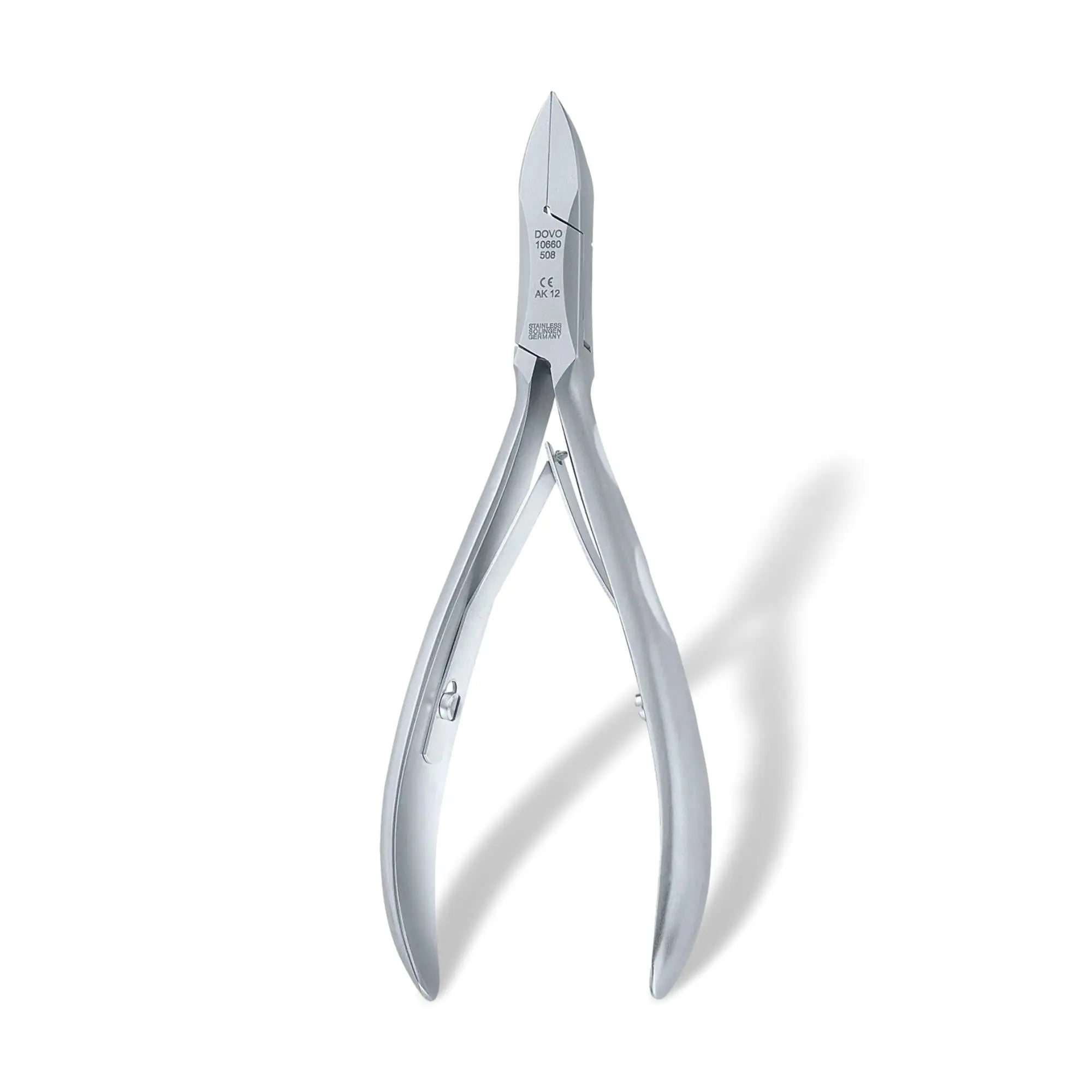 Pince à ongles - Coupe droite - Mors effilés  - 15,5 cm - Dovo